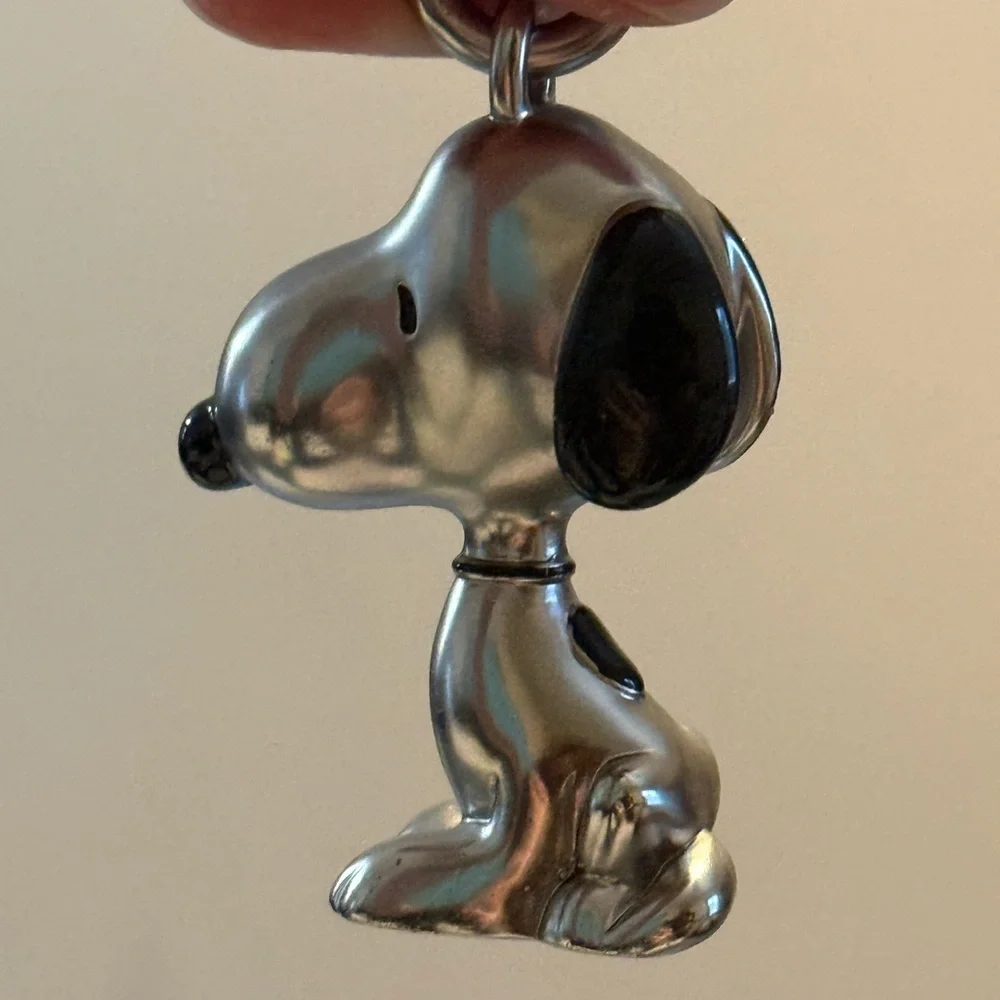 SOLD on DP Coach snoopy bag charm keychain - Picture 5 of 7